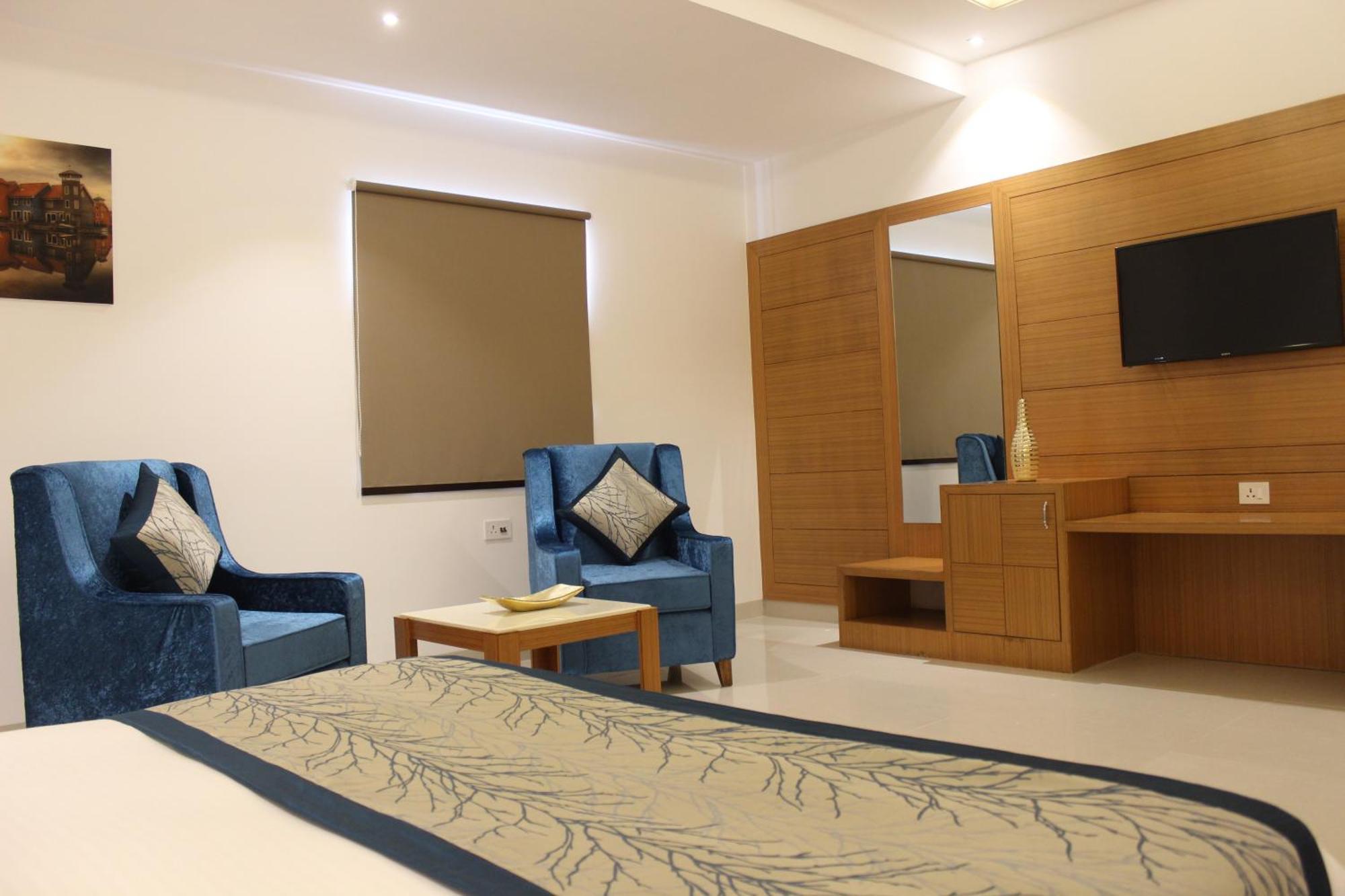 Hotel Transit International- Aerocity Delhi Airport New Delhi Exteriör bild
