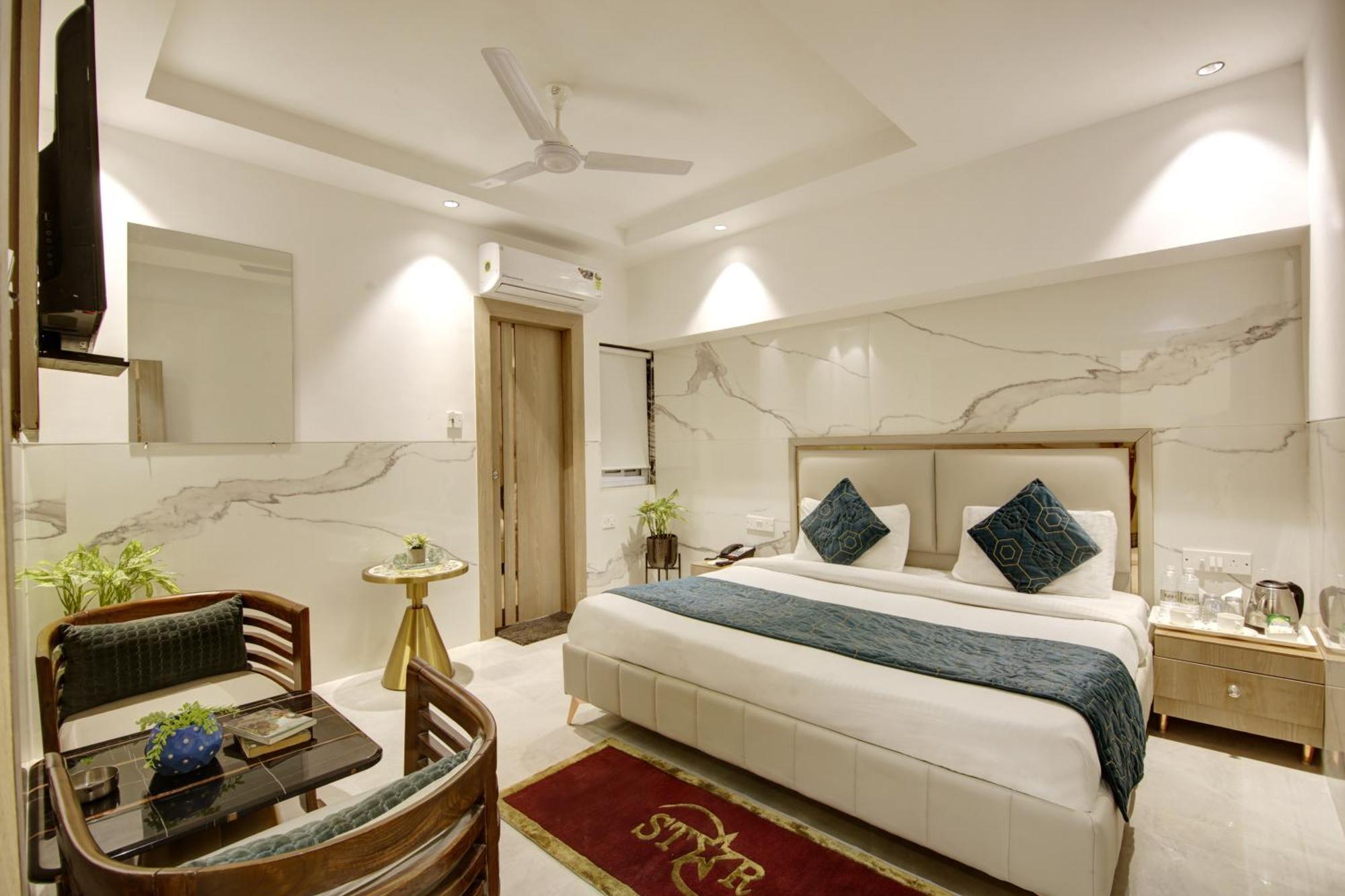 Hotel Transit International- Aerocity Delhi Airport New Delhi Exteriör bild