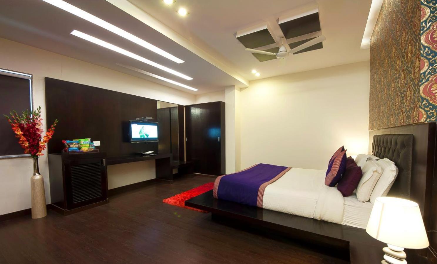 Hotel Transit International- Aerocity Delhi Airport New Delhi Exteriör bild