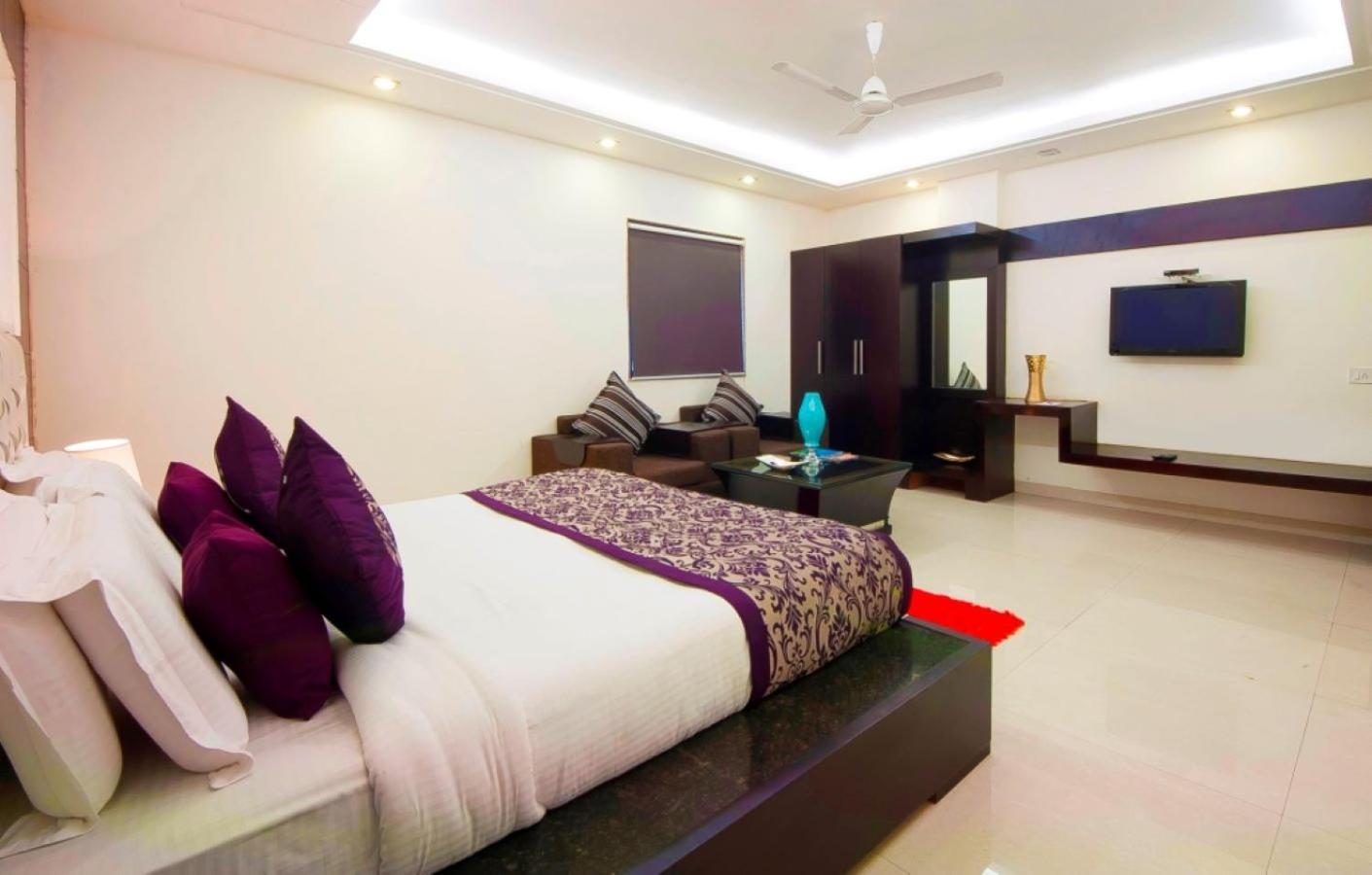 Hotel Transit International- Aerocity Delhi Airport New Delhi Exteriör bild