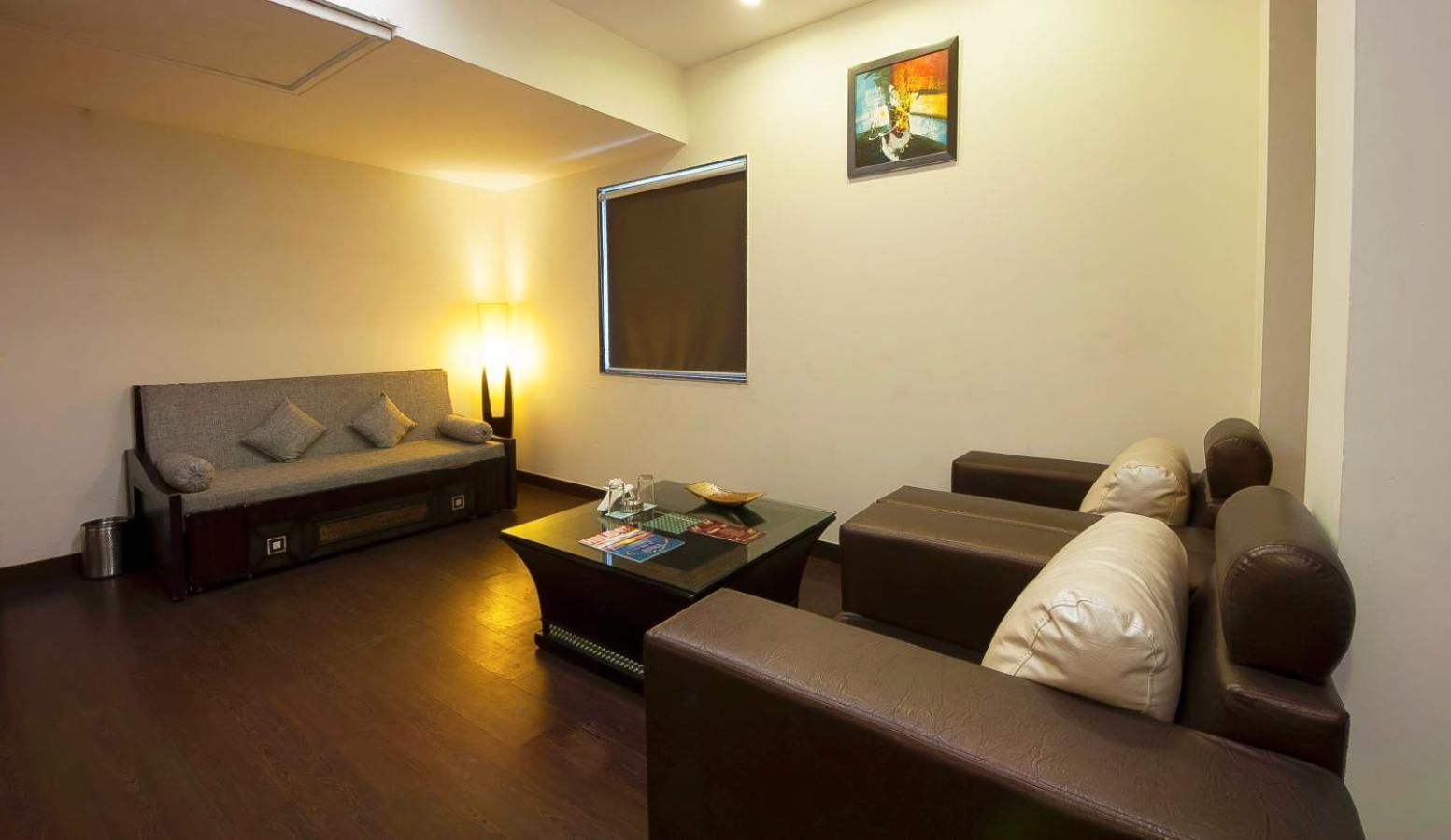 Hotel Transit International- Aerocity Delhi Airport New Delhi Exteriör bild
