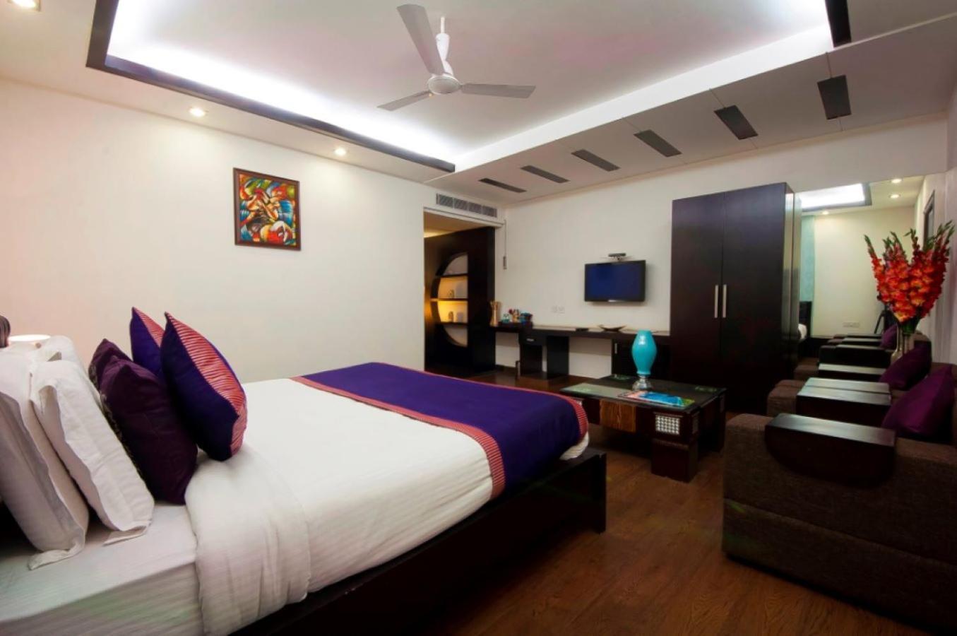 Hotel Transit International- Aerocity Delhi Airport New Delhi Exteriör bild