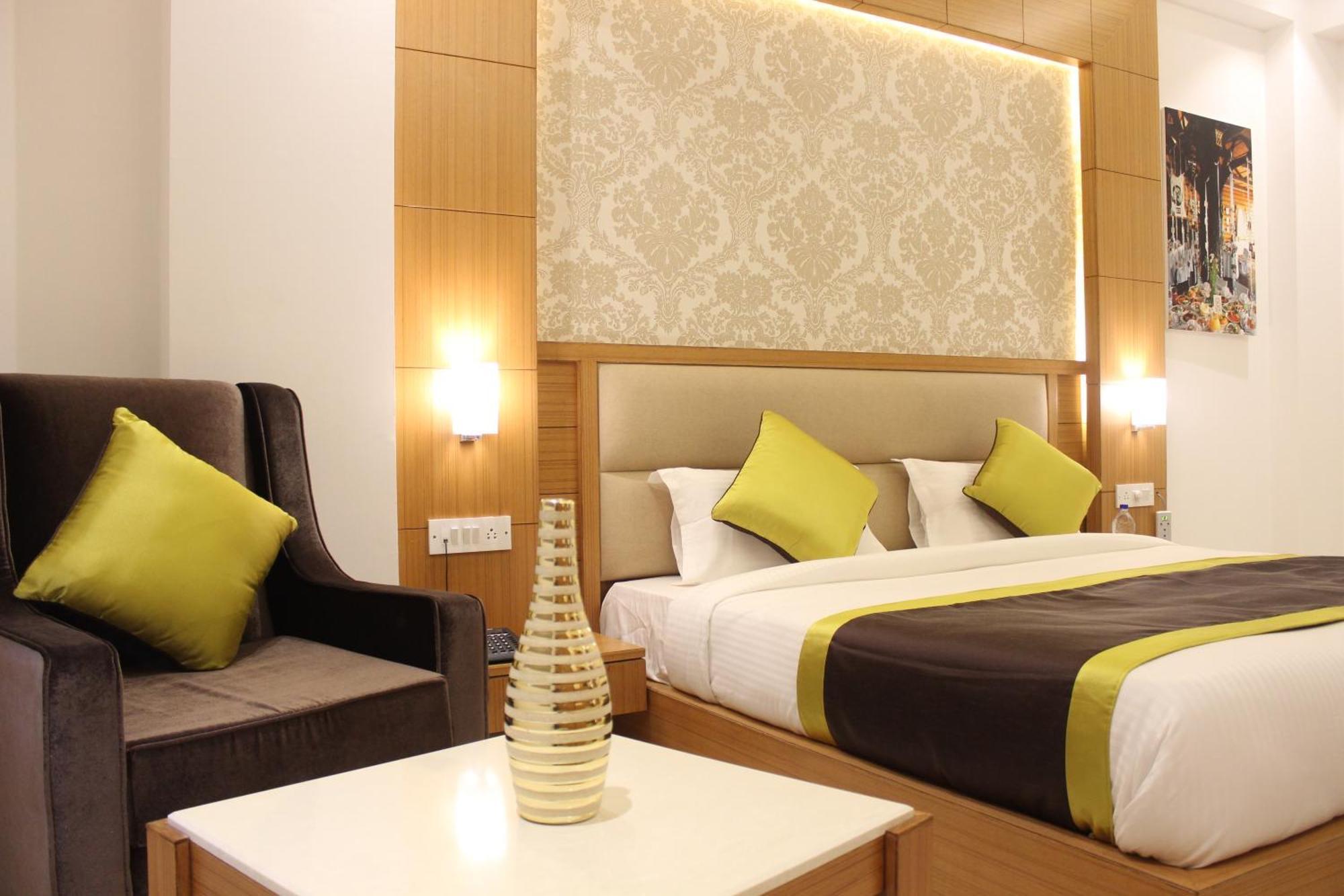 Hotel Transit International- Aerocity Delhi Airport New Delhi Exteriör bild